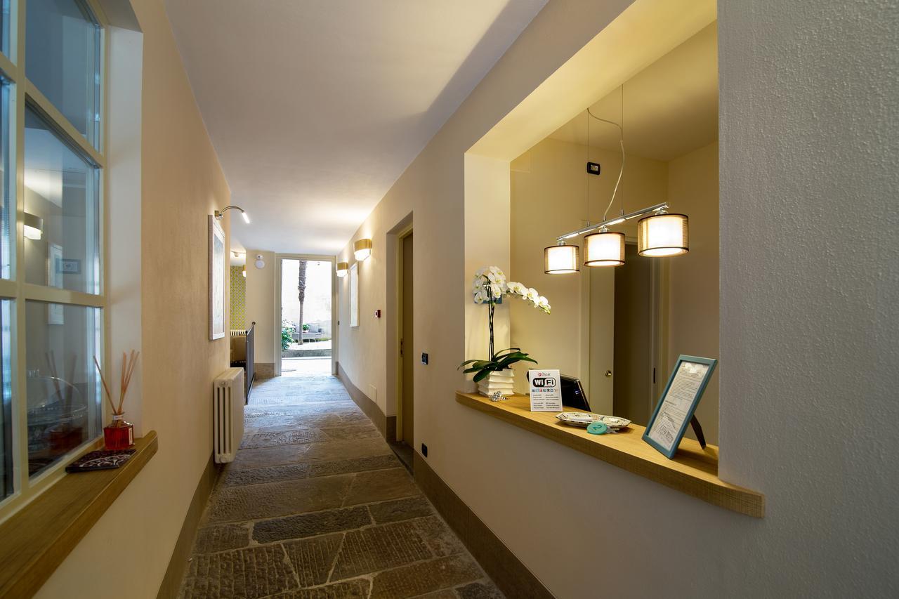 B&B Residenza Di Via Fontana Lucca Exterior foto